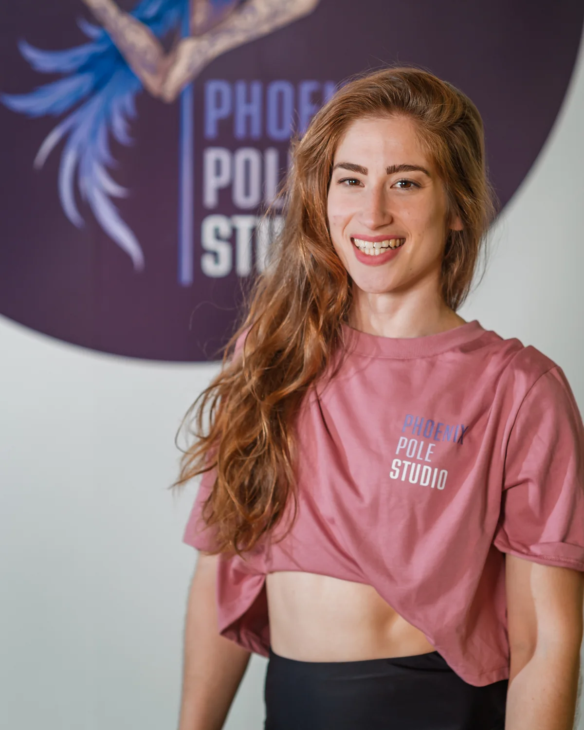 Julie Arnould, co-directrice et professeure du Phoenix Pole Studio